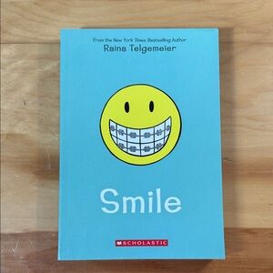 📚2/$6  Smile #1 in the Smile Series